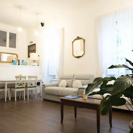 Vomerwood Loft - Luxe And Spacious House In Vomero Naples