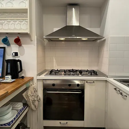 Apartment Vomerwood Loft - Luxe And Spacious House In Vomero *
