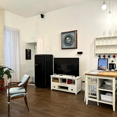 Vomerwood Loft - Luxe And Spacious House In Vomero Naples